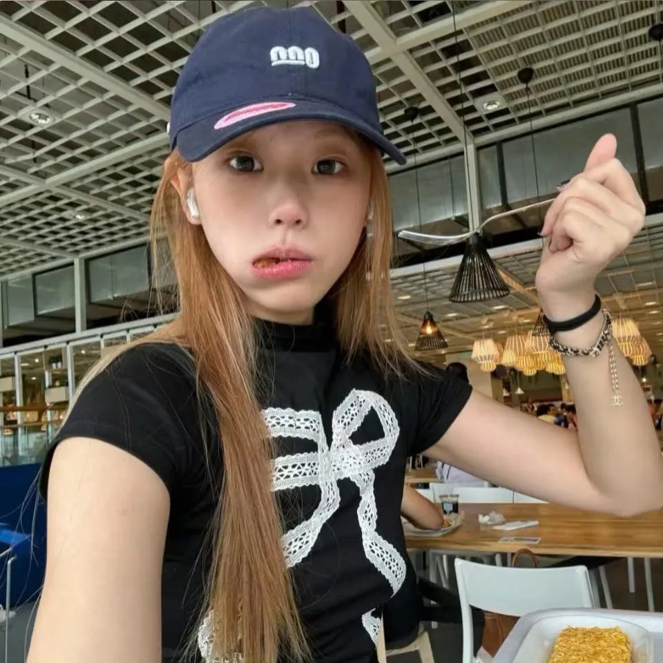 贞洁的荡妇